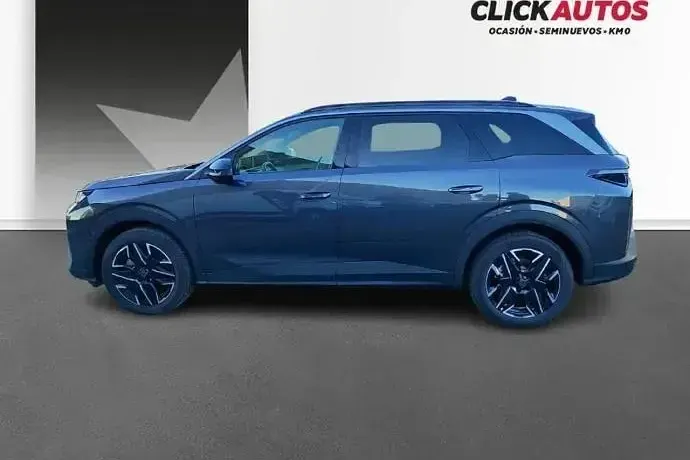 Usado Peugeot 5008 Allure 145 CV (106 kW) 2025 Azul SUV