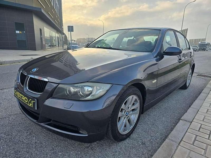 Usado BMW 320 177 CV (130 kW) 2008 Gris / plata Berlina