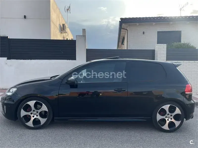 Usado VW Golf VII GTI 210 CV (154 kW) 2012 Negro Berlina