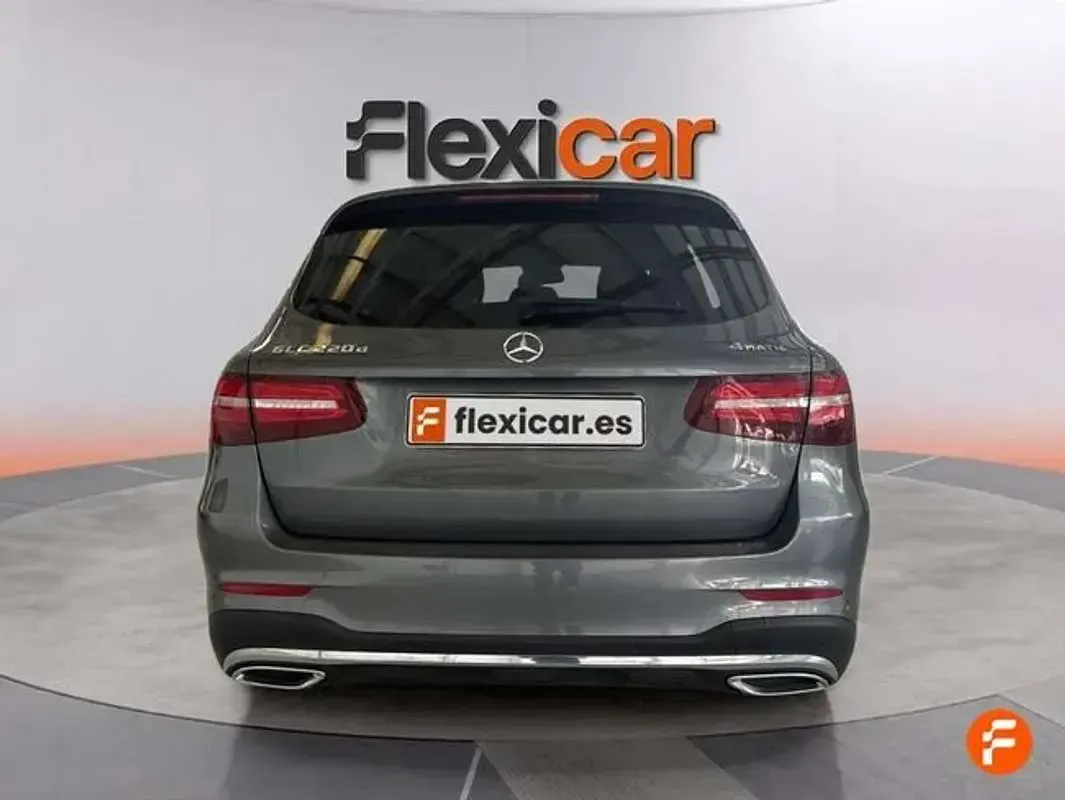 Usado Mercedes GLC220 170 CV (125 kW) 2017 Gris SUV