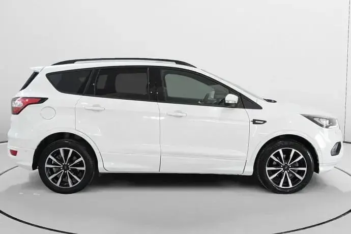 Usado Ford Kuga ST-Line 150 CV (110 kW) 2018 SUV