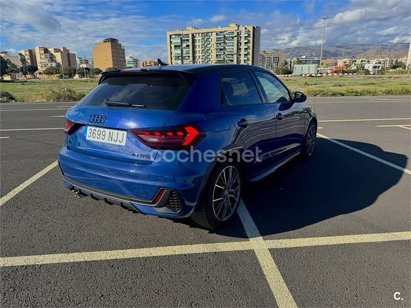Usado Audi A1 Sportback Competition 207 CV (152 kW) 2023 Azul Utilitario