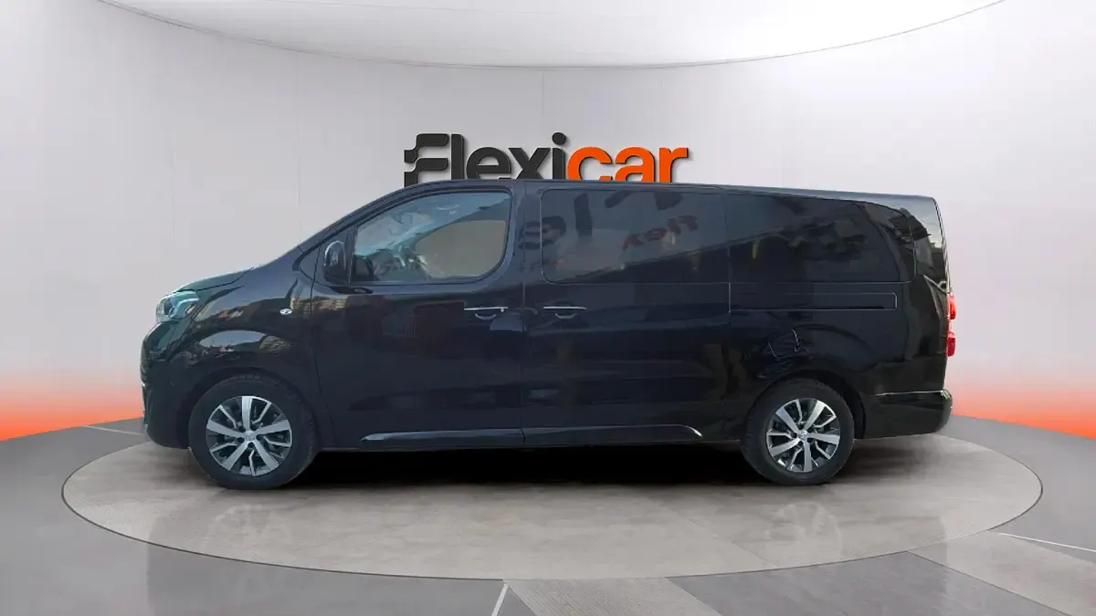 Usado Toyota Proace Verso Advance 177 CV (130 kW) 2023 Negro Familiar