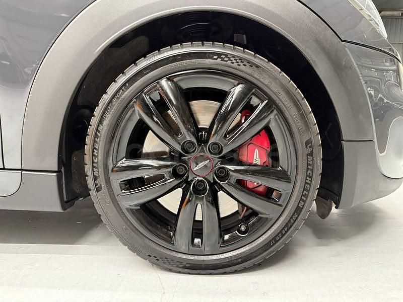 Usado Mini John Cooper Works 231 CV (169 kW) 2020 Gris / plata Utilitario