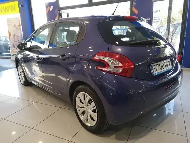 Usado Peugeot 208 Access 68 CV (50 kW) 2013 Azul Utilitario