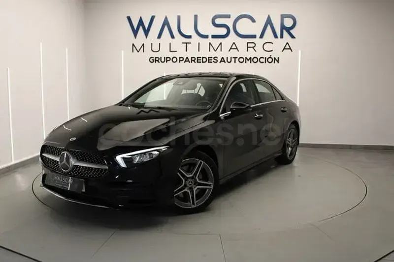 Usado Mercedes A250 218 CV (160 kW) 2021 Negro Berlina
