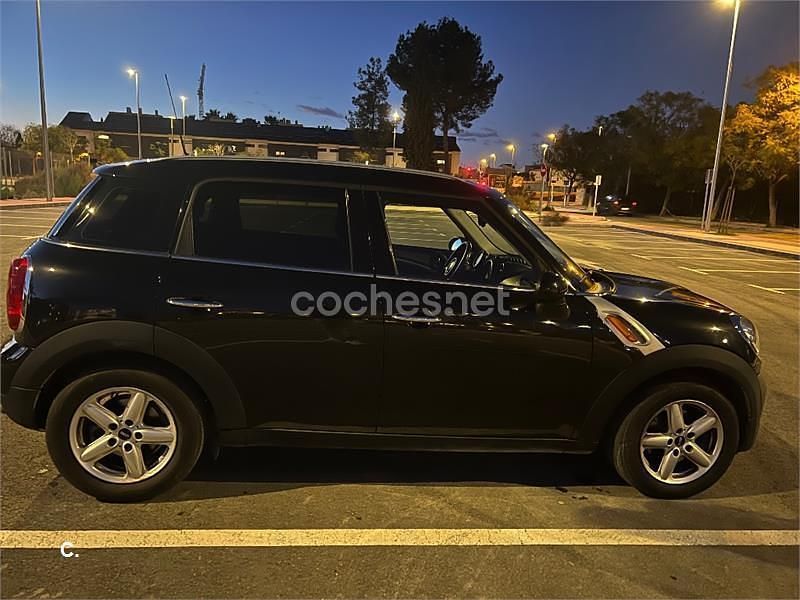 Usado Mini One D Countryman 90 CV (66 kW) 2012 Negro SUV