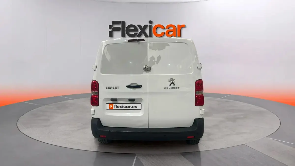 Usado Peugeot Expert 120 CV (88 kW) 2021 Blanco Van