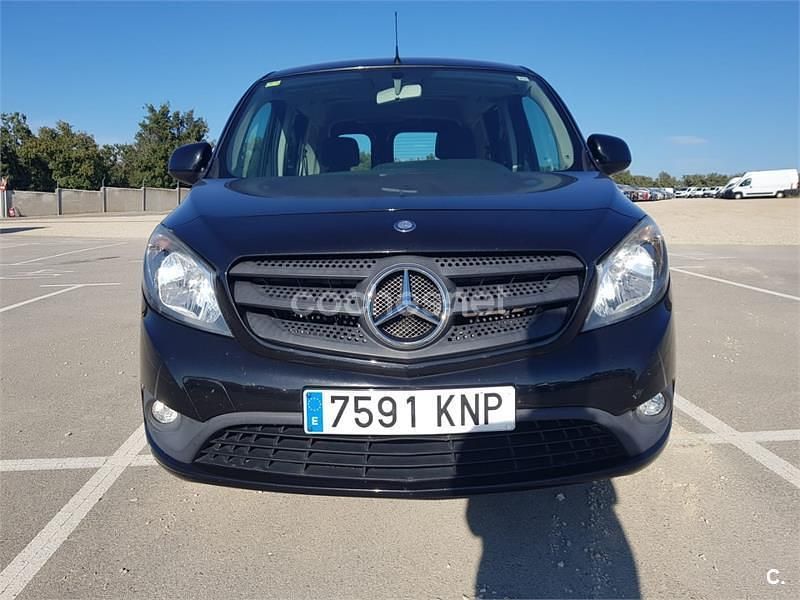 Negro Usado 2018 Mercedes Citan 109 Familiar | 12.200 € (Precio justo) - Imagen 1/4