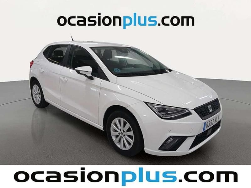 Usado Seat Ibiza Style 110 CV (80 kW) 2023 Blanco Utilitario