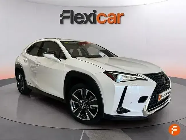 Usado Lexus UX Business Edition 184 CV (135 kW) 2020 Blanco SUV