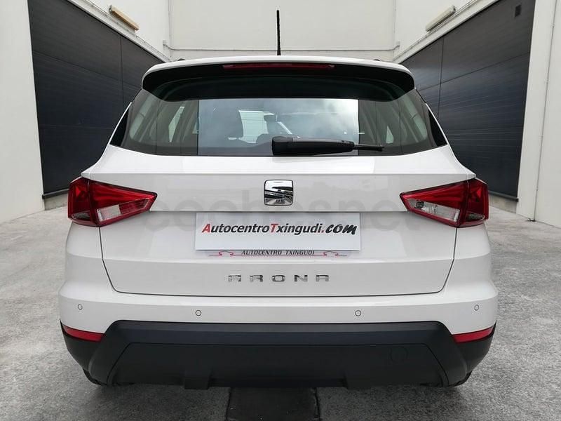 Usado Seat Arona Style 115 CV (84 kW) 2020 Blanco SUV
