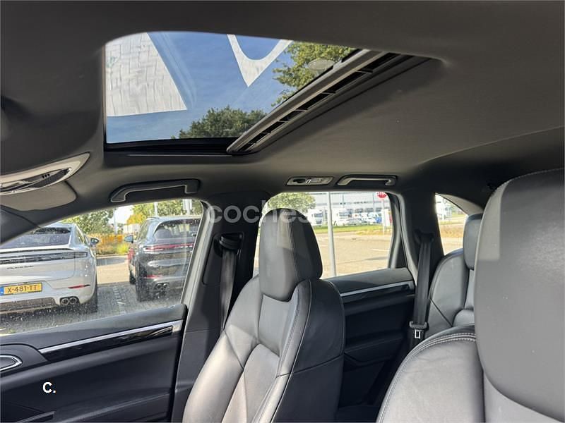 Usado Porsche Cayenne 400 CV (294 kW) 2011 Azul SUV
