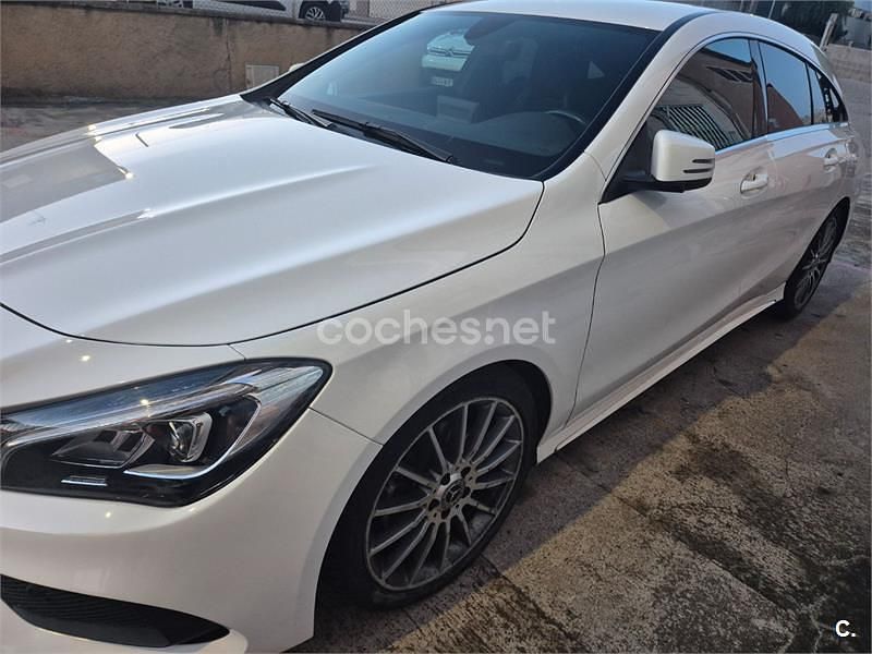 Usado Mercedes CLA200 156 CV (114 kW) 2018 Blanco Berlina