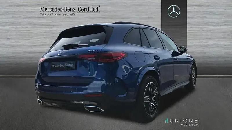 Usado Mercedes GLC220 197 HP (144 kW) 2025 Azul