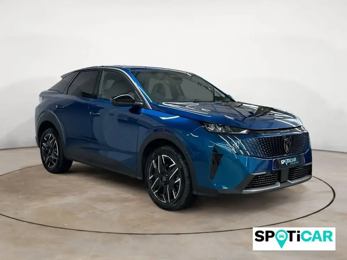 Usado Peugeot 3008 Allure 145 CV (106 kW) 2025 Azul SUV