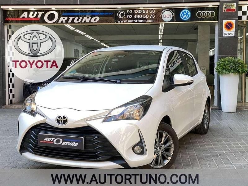 Blanco Usado 2018 Toyota Yaris City Utilitario | 11.995 € (Caro) - Imagen 1/4