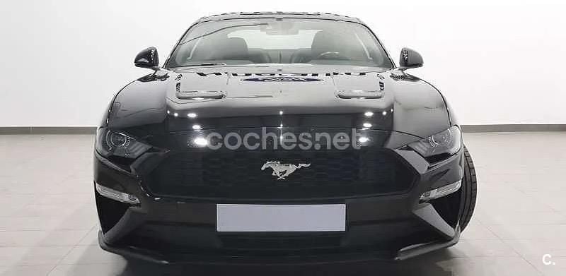 Negro Usado 2018 Ford Mustang Fastback Coupe | 32.750 € (Precio justo) - Imagen 1/4