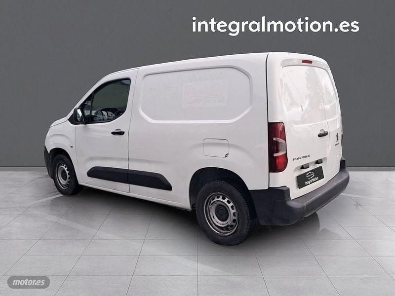 Usado Peugeot Partner 75 CV (55 kW) 2020 Blanco Monovolumen