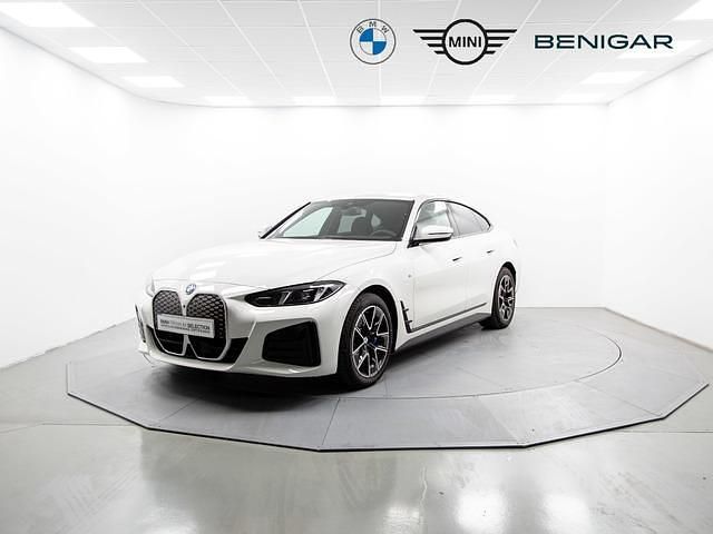 Blanco Nuevo 2025 BMW i4 Shadowline Berlina | 59.900 € (Caro) - Imagen 1/4