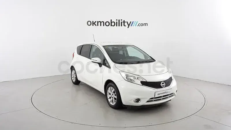 Usado Nissan Note Acenta 80 CV (58 kW) 2016 Blanco Utilitario
