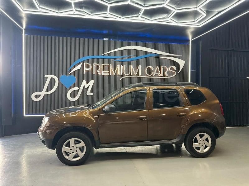 Usado Dacia Duster Ambiance 109 CV (80 kW) 2010 Marrón SUV