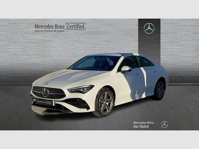 Blanco Usado 2024 Mercedes CLA250e Berlina | 38.595 € (Caro) - Imagen 1/4
