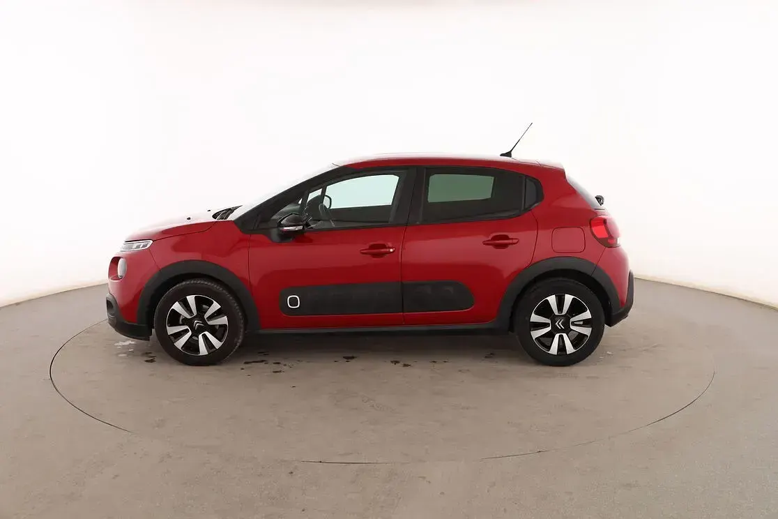 Usado Citroën C3 Feel 75 CV (55 kW) 2018 Rojo Utilitario