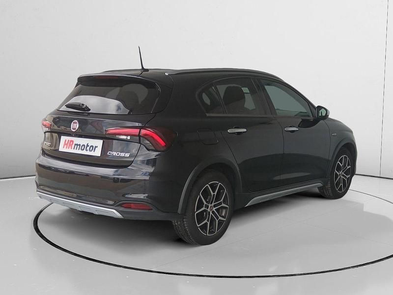 Usado Fiat Tipo Cross 101 CV (74 kW) 2021 Negro Berlina