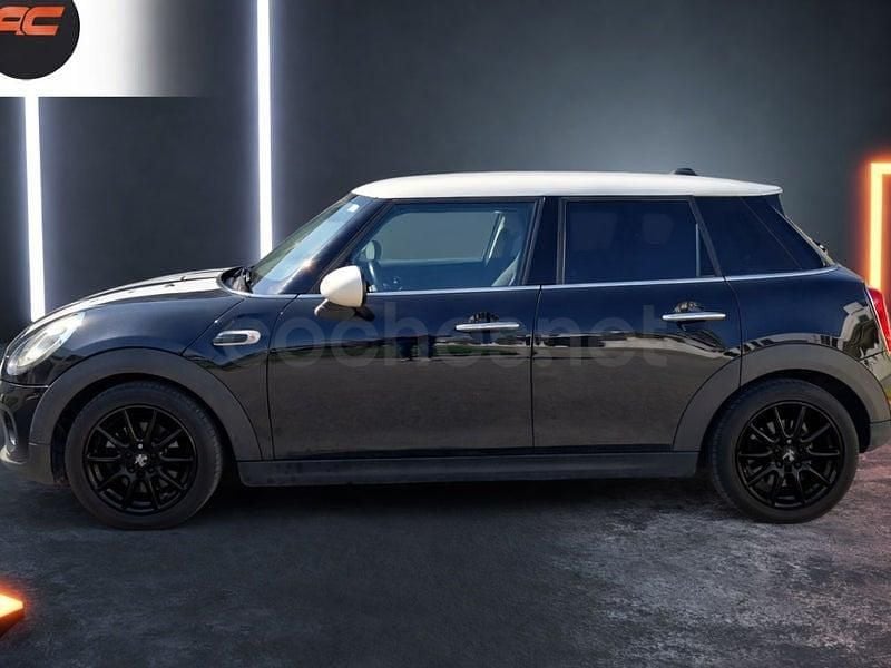 Usado Mini Cooper D 116 CV (85 kW) 2019 Negro Utilitario