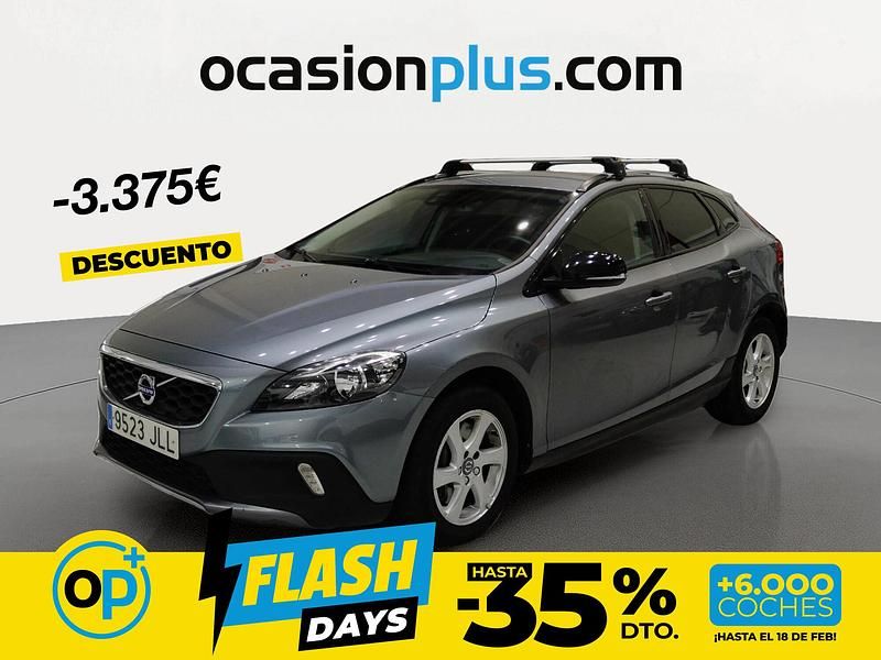 Usado Volvo V40 CC Momentum 150 CV (110 kW) 2016 Gris / plata Familiar