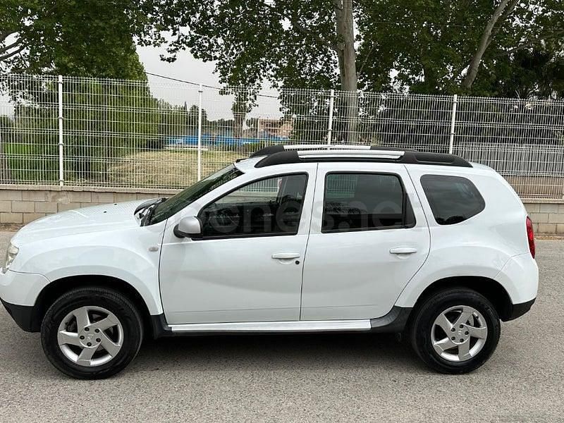 Usado Dacia Duster Ambiance 109 CV (80 kW) 2011 Blanco SUV