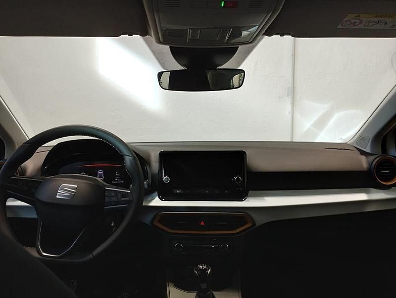 Usado Seat Ibiza Style 80 CV (58 kW) 2025 Blanco Utilitario