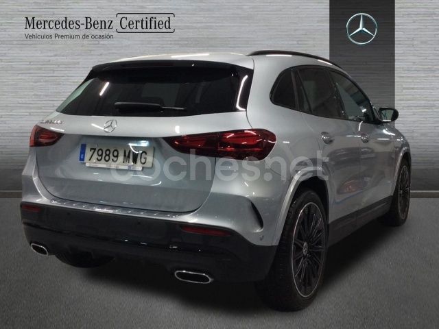Usado Mercedes GLA200 150 CV (110 kW) 2024 Gris / plata SUV