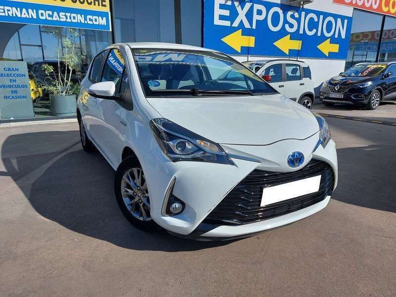 Blanco Usado 2018 Toyota Yaris Hybrid Active Berlina | 12.890 € (Buen precio) - Imagen 1/4
