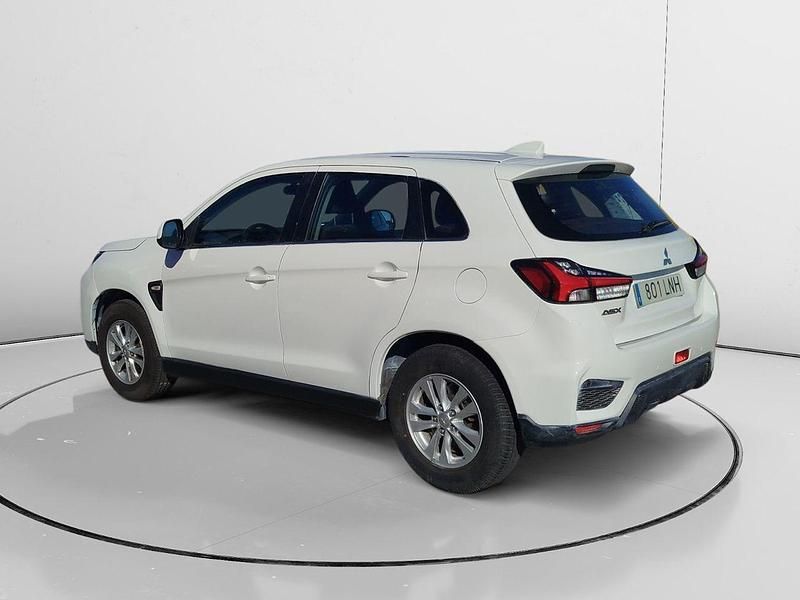 Usado Mitsubishi ASX 150 CV (110 kW) 2021 Blanco SUV