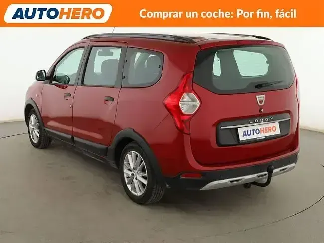 Usado Dacia Lodgy Anniversary 116 CV (85 kW) 2022 Rojo Monovolumen