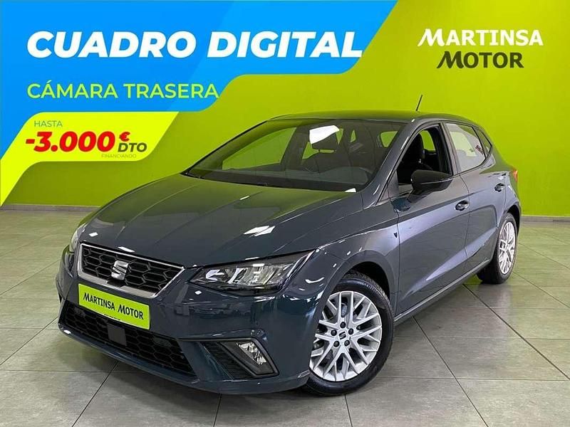 Usado Seat Ibiza FR 116 CV (85 kW) 2025 Gris Utilitario