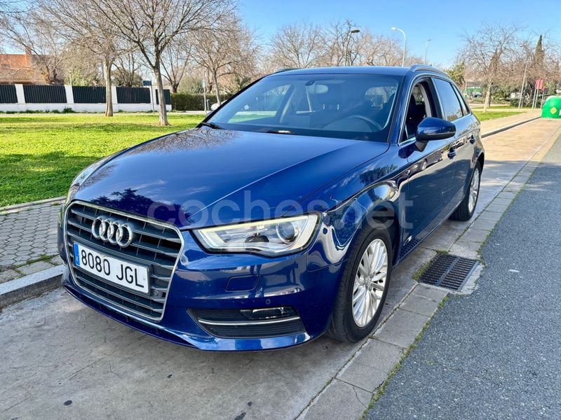 Azul Usado 2015 Audi A3 Sportback Advanced Berlina | 10.999 € (Precio justo) - Imagen 1/4