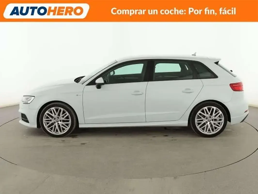 Usado Audi A3 116 CV (85 kW) 2017 Blanco Berlina