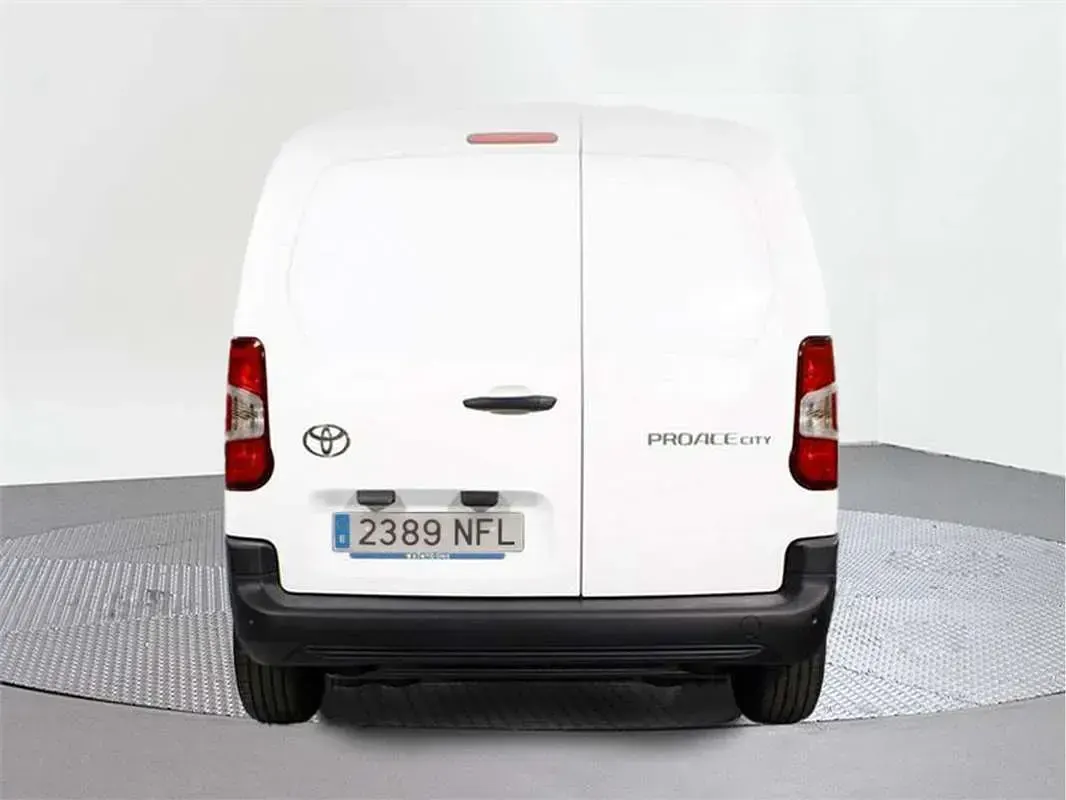 Nuevo Toyota Proace City City 102 CV (75 kW) 2025 Monovolumen