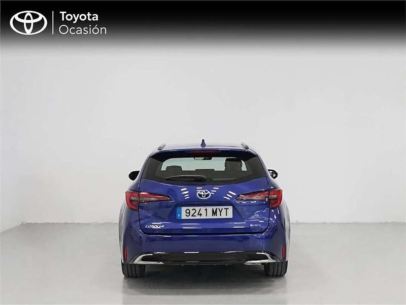 Usado Toyota Corolla Active 140 CV (102 kW) 2025 Azul Familiar