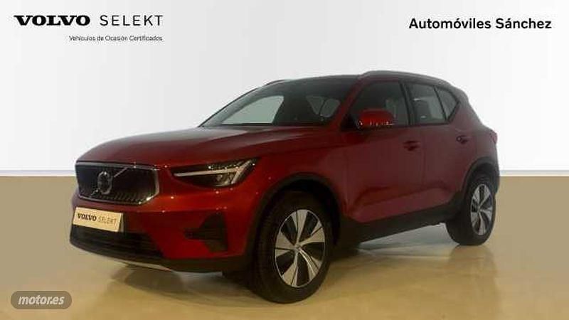 Nuevo Volvo XC40 Core 2025 Rojo SUV