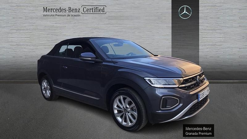 Usado VW T-Roc Cabriolet R-line 150 CV (110 kW) 2022 Azul Descapotable