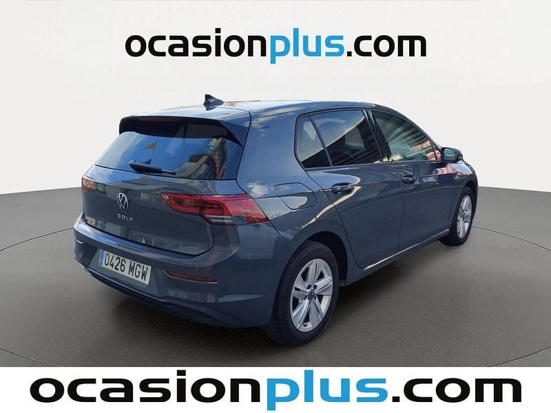 Usado VW Golf VIII Life 116 CV (85 kW) 2023 Gris Utilitario
