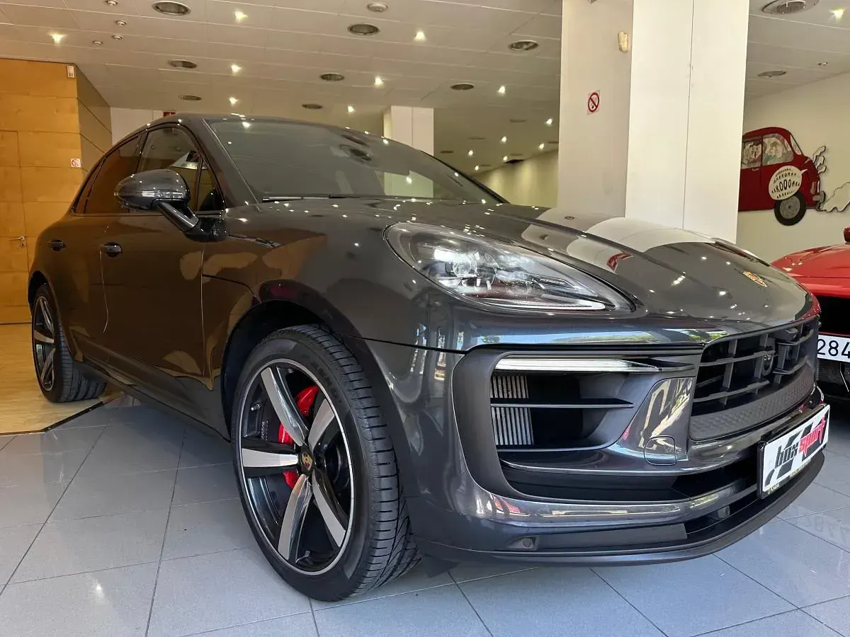 Usado Porsche Macan S 381 CV (280 kW) 2023 Gris metalizado SUV