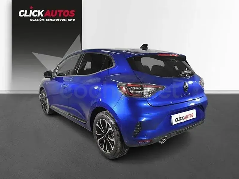 Usado Renault Clio V Techno 90 CV (66 kW) 2024 Azul Berlina