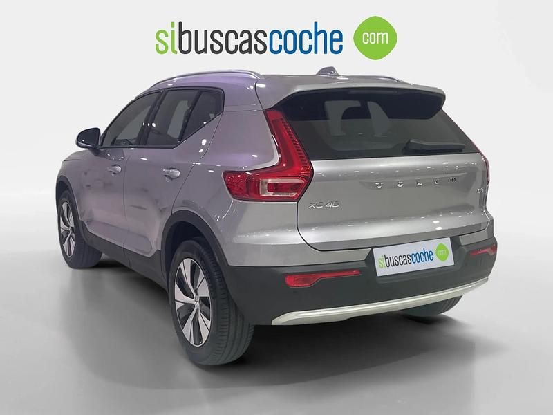 Nuevo Volvo XC40 Core 163 CV (119 kW) 2025 Beige SUV