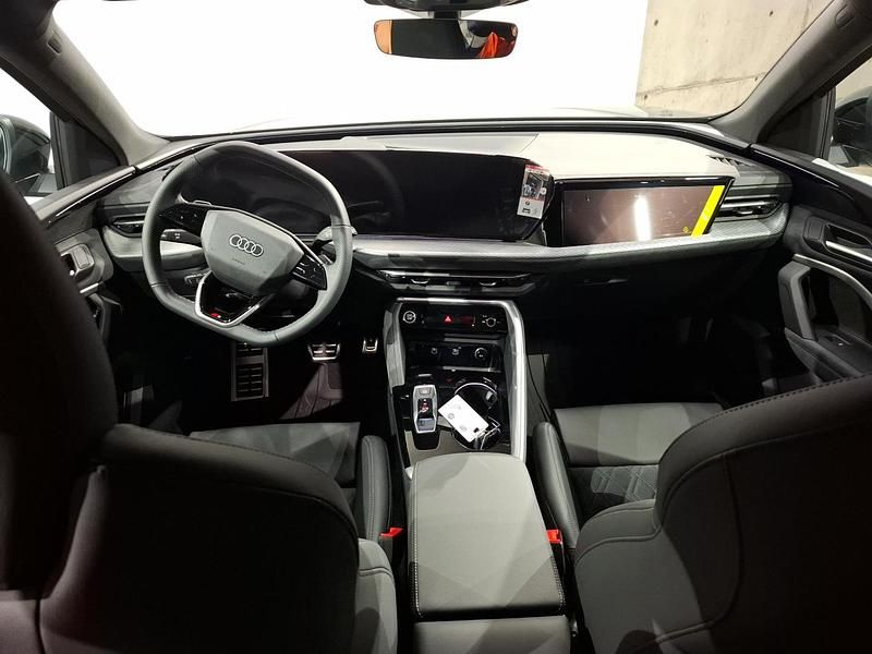 Nuevo Audi Q5 Sportback S-Line 204 CV (150 kW) 2025 Gris tambora metalizado SUV