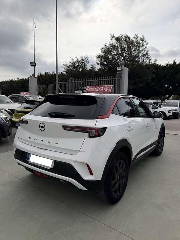 Usado Opel Mokka GS Line 110 CV (80 kW) 2021 Blanco SUV